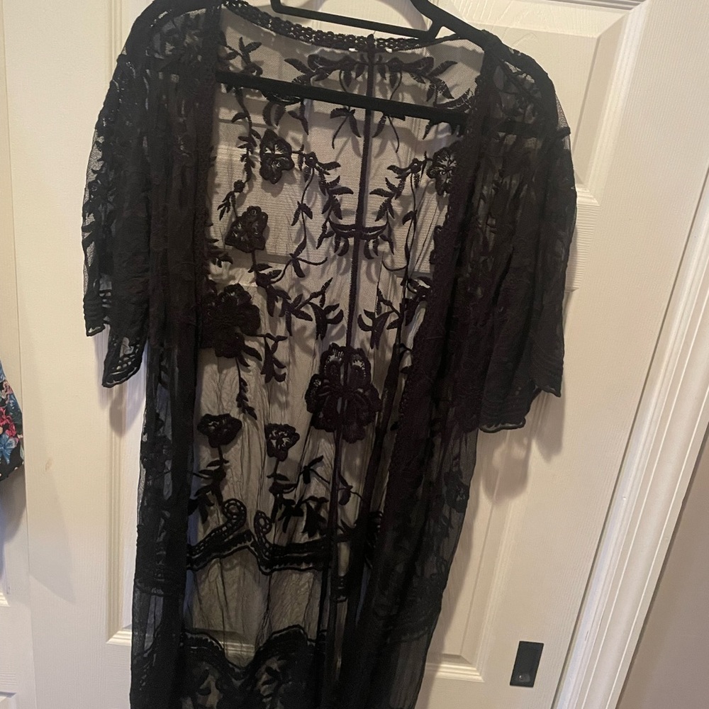 Black lace Kimono